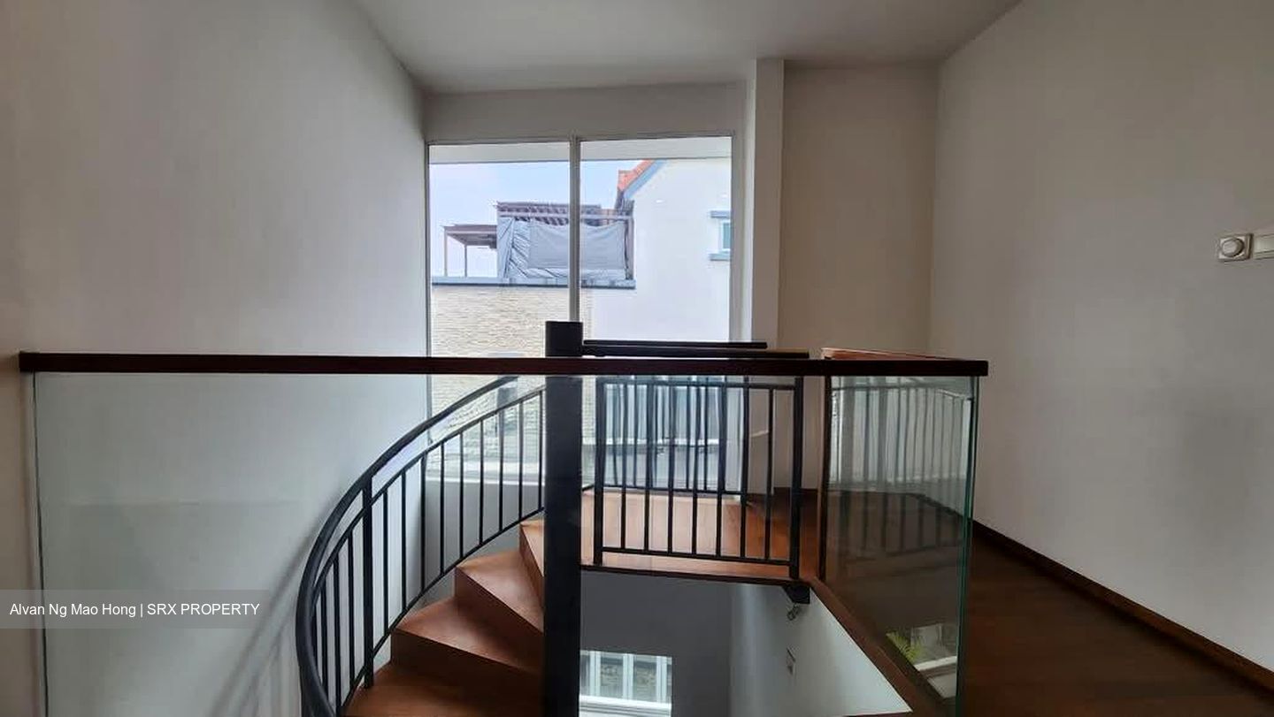 Penshurst Place (D19), Terrace #545661961